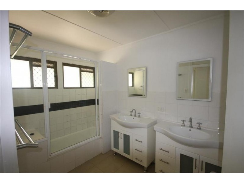 13 Jelen Drive, Mooloolah Valley QLD 4553