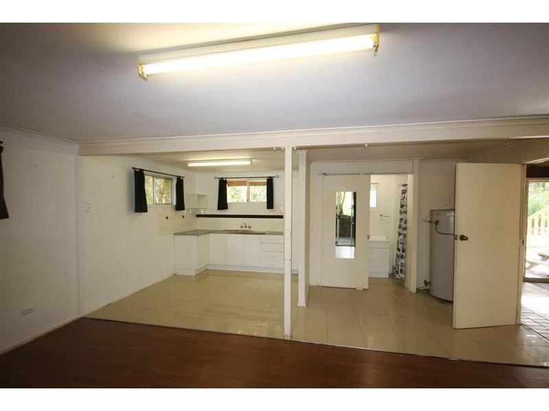 13 Jelen Drive, Mooloolah Valley QLD 4553