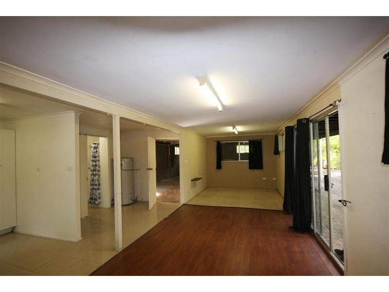 13 Jelen Drive, Mooloolah Valley QLD 4553