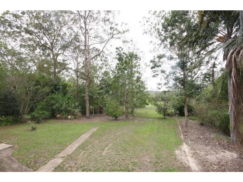 13 Jelen Drive, Mooloolah Valley QLD 4553