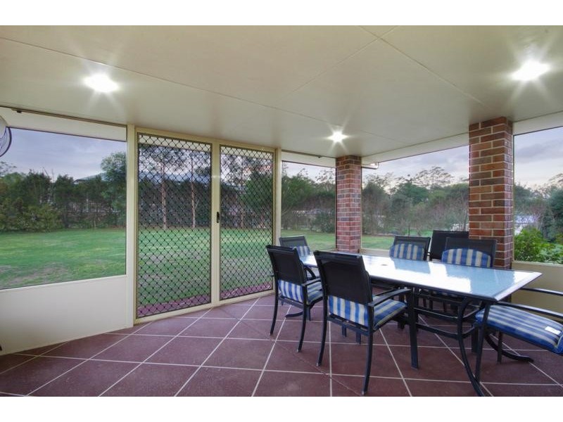 10 Sharyn Place, Glass House Mountains QLD 4518