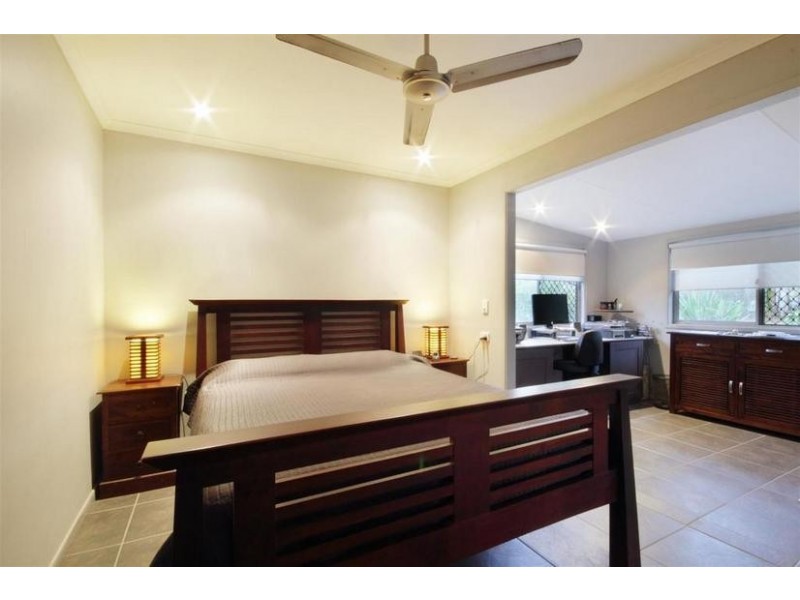 280 Peachester Road, Beerwah QLD 4519