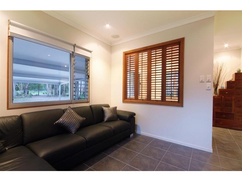 280 Peachester Road, Beerwah QLD 4519