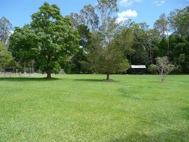 4 Idris Court, Landsborough QLD 4550