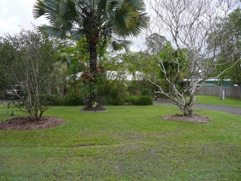 4 Idris Court, Landsborough QLD 4550