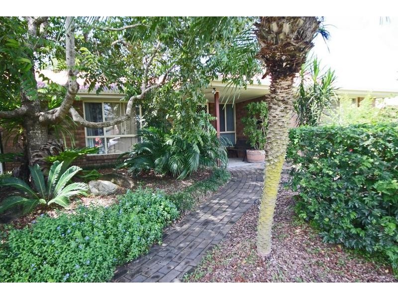 23 Redwood Court, Landsborough QLD 4550