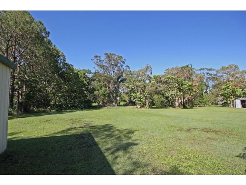 12 Greber Road, Beerwah QLD 4519