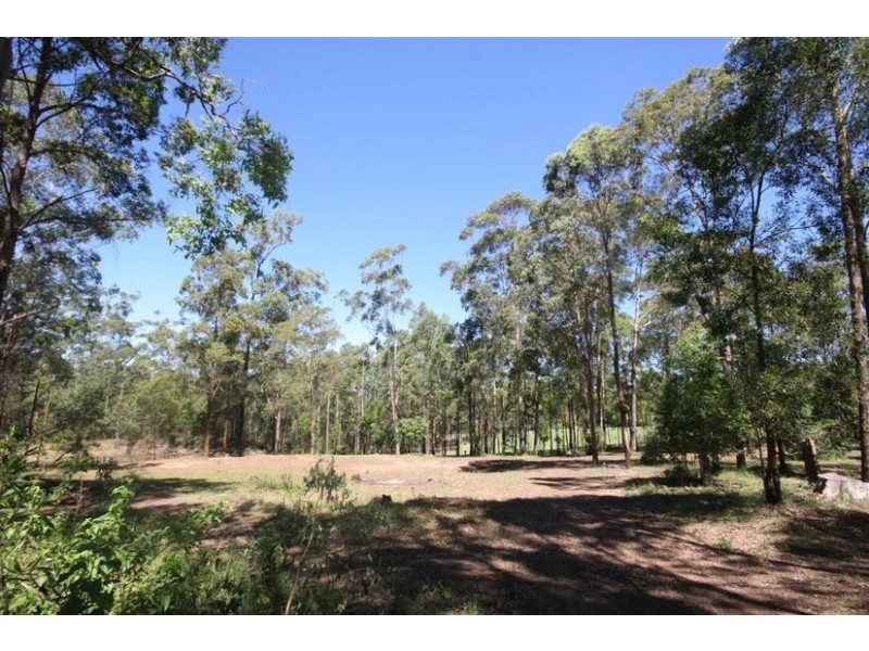 249 Martin Crescent, Benarkin North QLD 4306