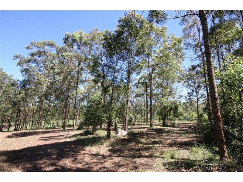 249 Martin Crescent, Benarkin North QLD 4306