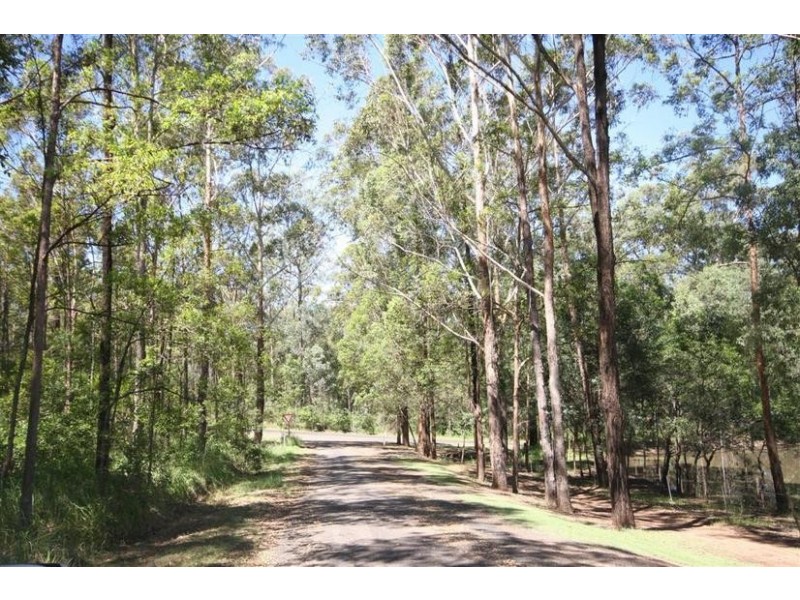 249 Martin Crescent, Benarkin North QLD 4306