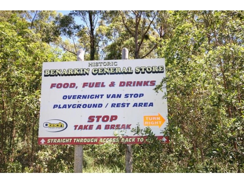 249 Martin Crescent, Benarkin North QLD 4306