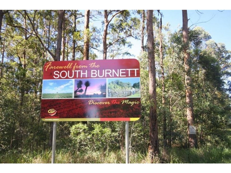 249 Martin Crescent, Benarkin North QLD 4306