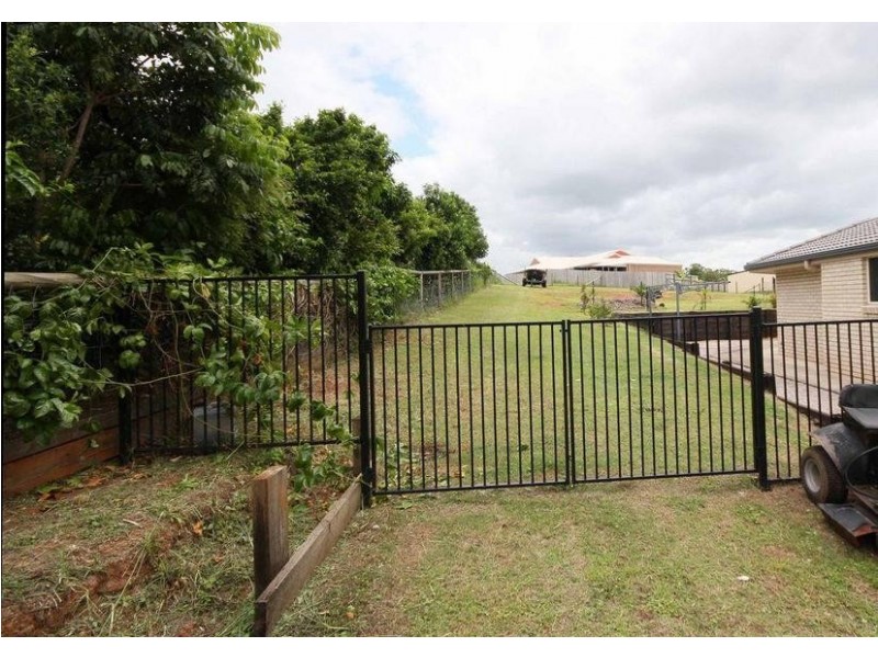 94 Shaws Road, Beerwah QLD 4519