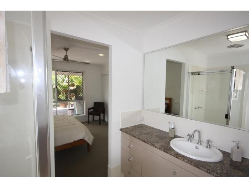 9 Pacific Place, Beerwah QLD 4519