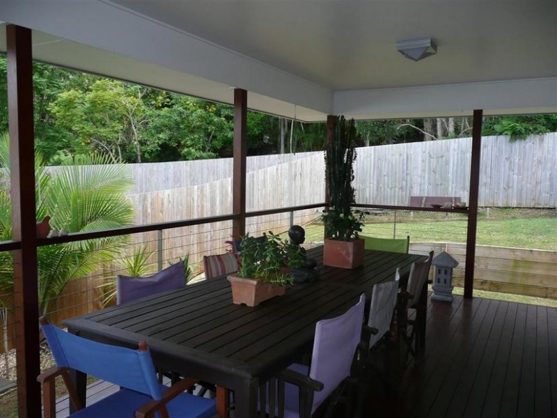 1 Dollarbird Place, Glass House Mountains QLD 4518