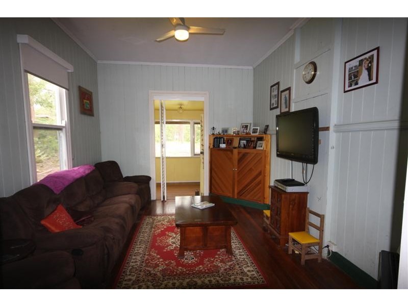 5 Coochin Street, Peachester QLD 4519