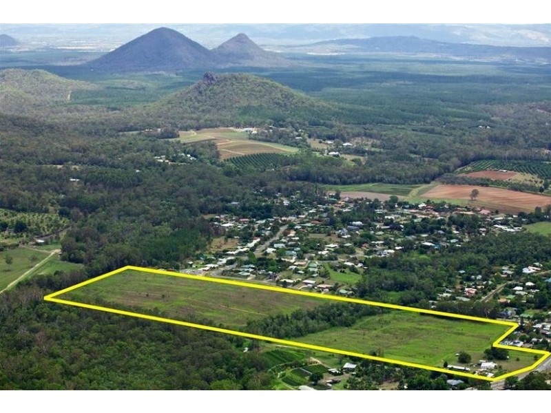 75 Coonowrin Road, Glass House Mountains QLD 4518