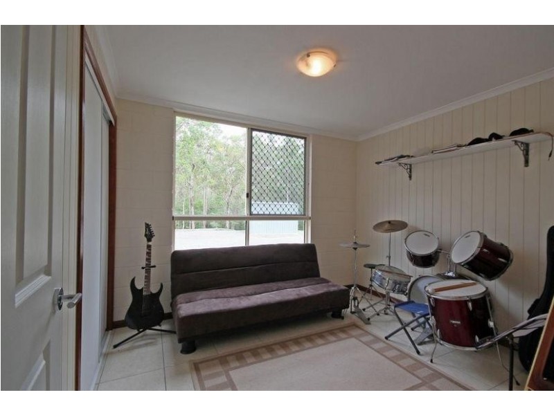 2 Coochin Street, Peachester QLD 4519