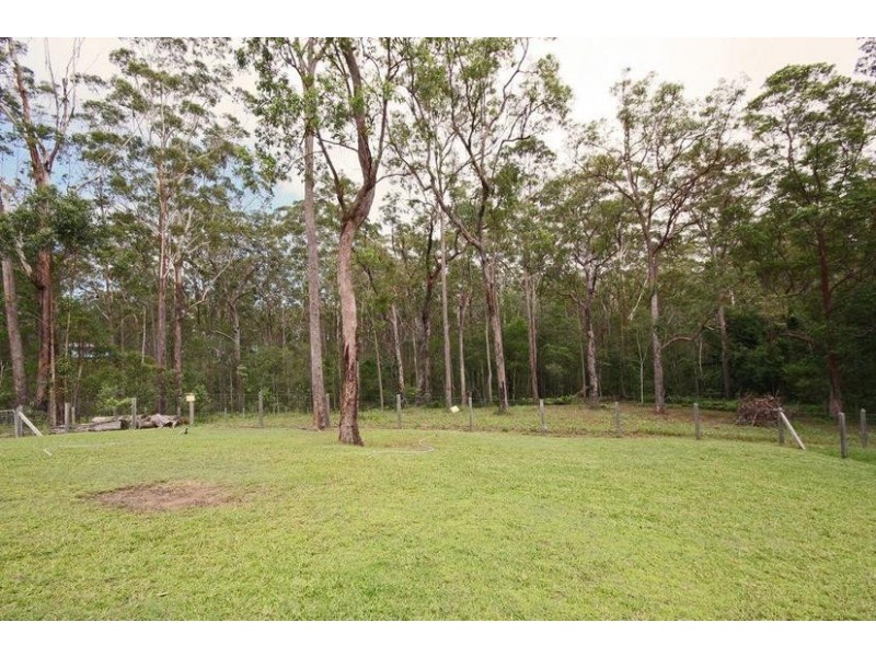 2 Coochin Street, Peachester QLD 4519