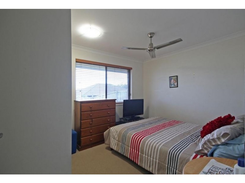 17 Heights Road, Beerwah QLD 4519