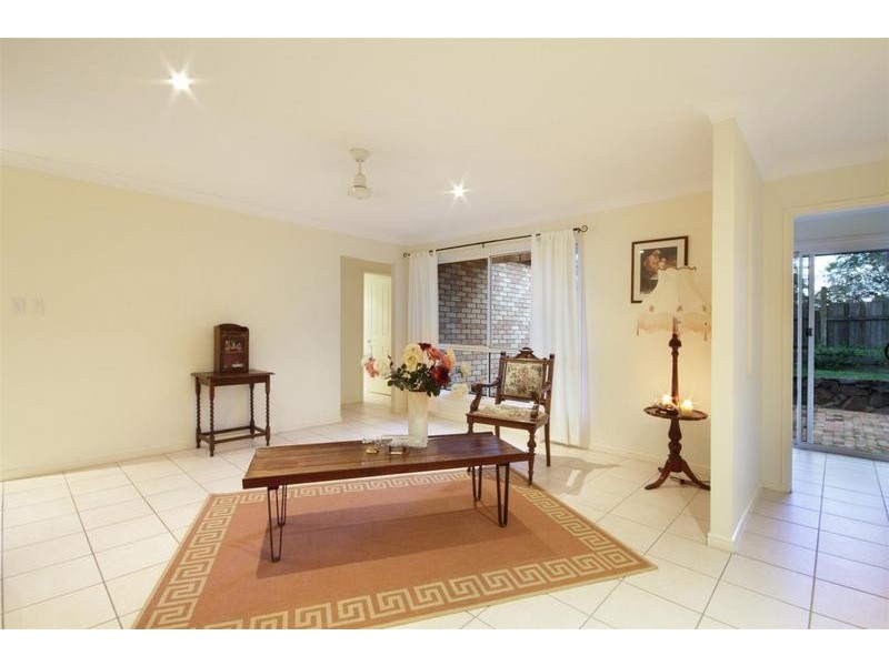 20 Julian Street, Peachester QLD 4519