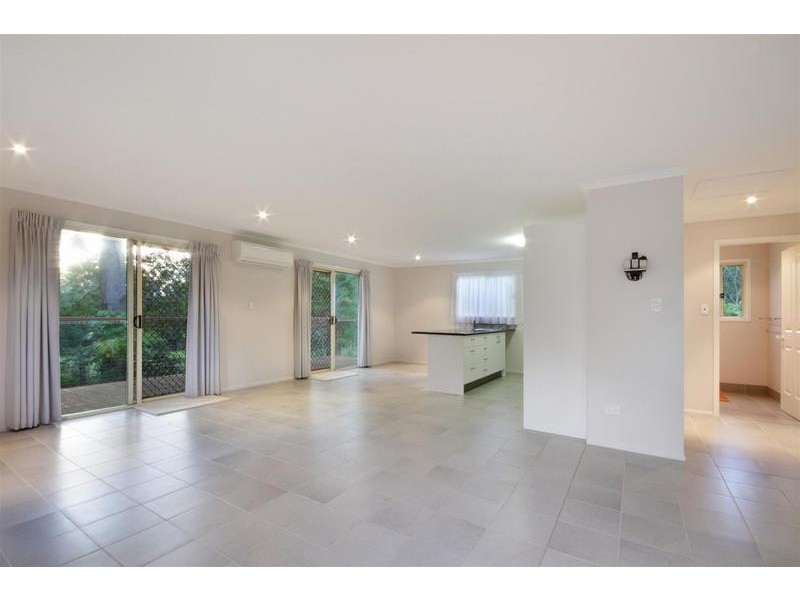 20 Julian Street, Peachester QLD 4519