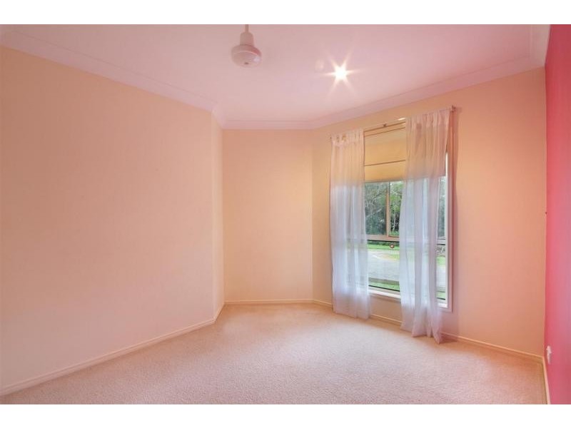 20 Julian Street, Peachester QLD 4519