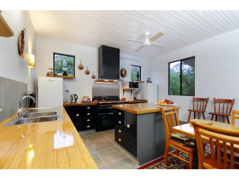 66 Harold Place, Peachester QLD 4519