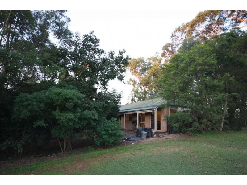 3 Beanland Drive, Glass House Mountains QLD 4518