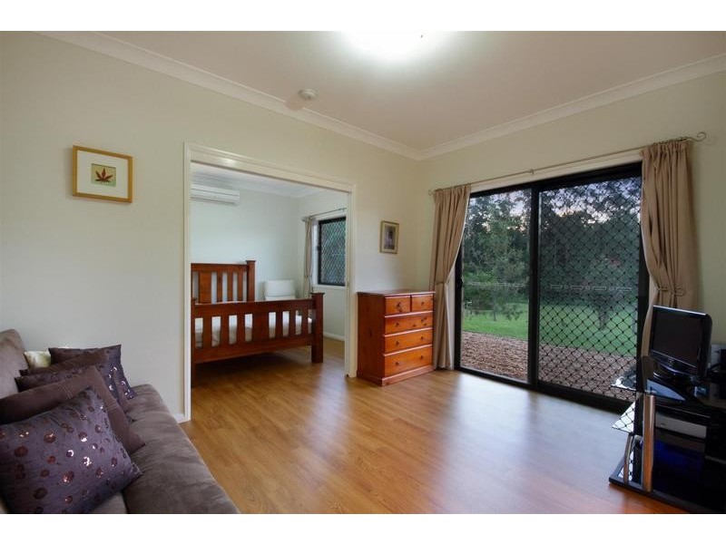 6 Jeanne Court, Peachester QLD 4519