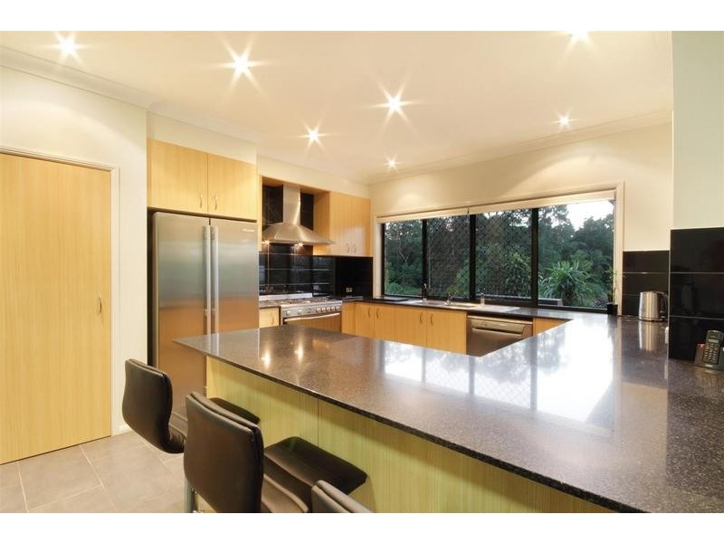 6 Jeanne Court, Peachester QLD 4519