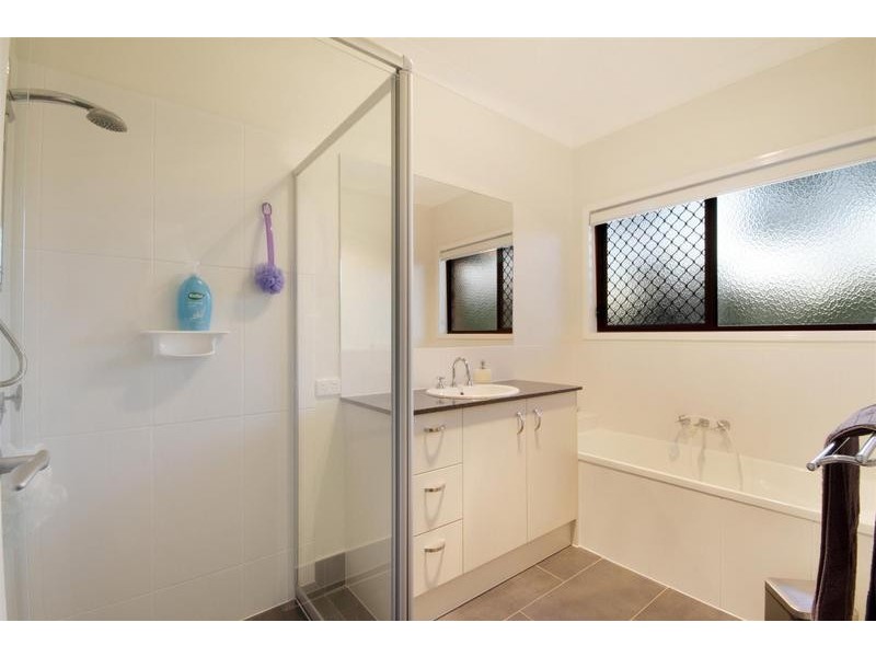 6 Jeanne Court, Peachester QLD 4519