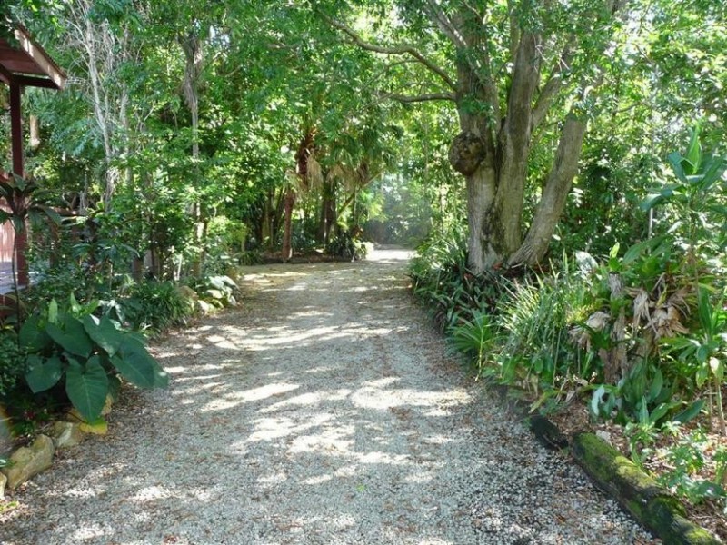 19 Old Landsborough Road, Beerwah QLD 4519