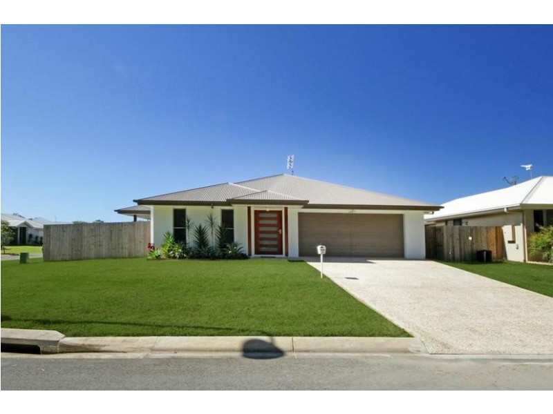 36 Pepper Tree Way, Beerwah QLD 4519