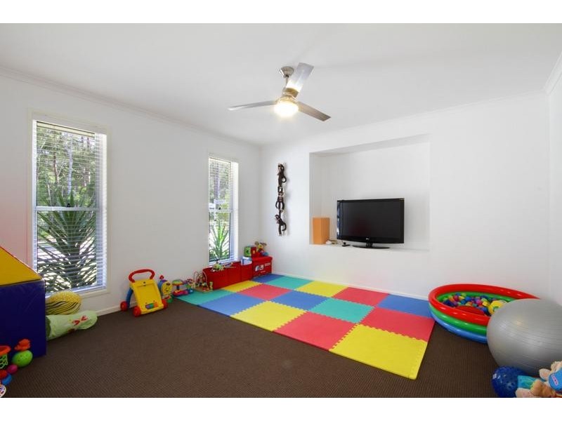 36 Pepper Tree Way, Beerwah QLD 4519