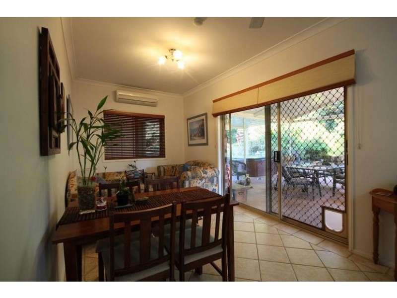 28 Hillside Road, Glass House Mountains QLD 4518