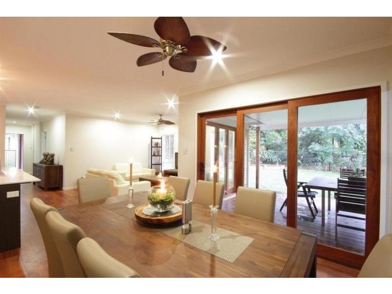 15 Ruwa Drive, Glass House Mountains QLD 4518