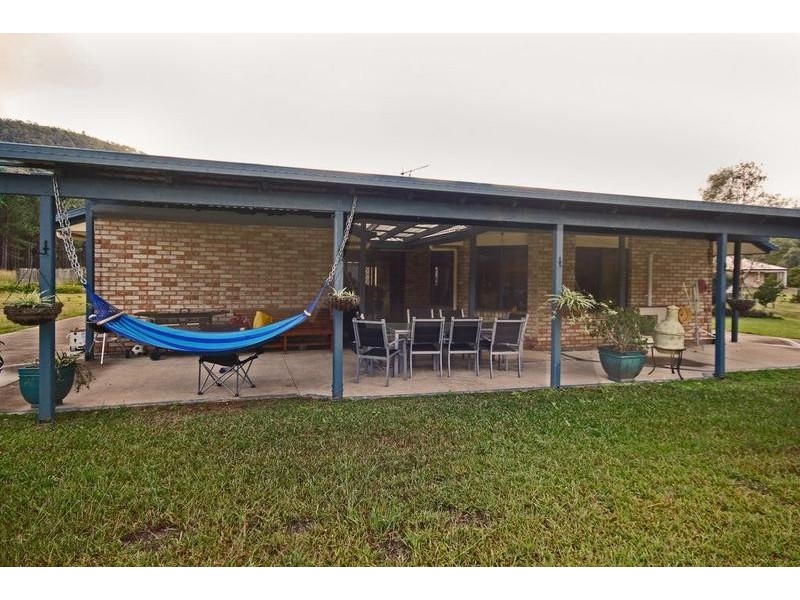 11 Cobb & Co Road, Beerburrum QLD 4517