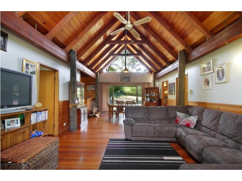 5 Gattera Road, Landsborough QLD 4550