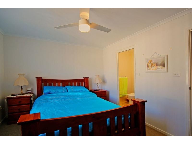 3/2A Swan Street, Beerwah QLD 4519