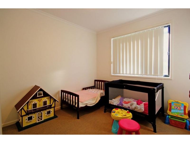 3/2A Swan Street, Beerwah QLD 4519