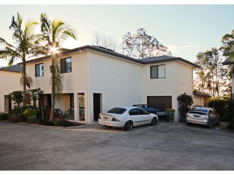 3/2A Swan Street, Beerwah QLD 4519