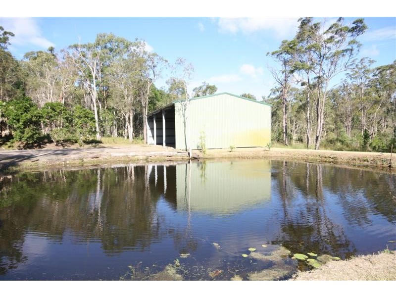 16 Amigh Road, Landsborough QLD 4550