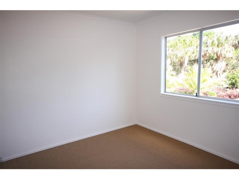 16 Amigh Road, Landsborough QLD 4550