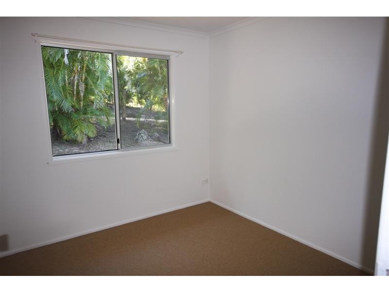 16 Amigh Road, Landsborough QLD 4550