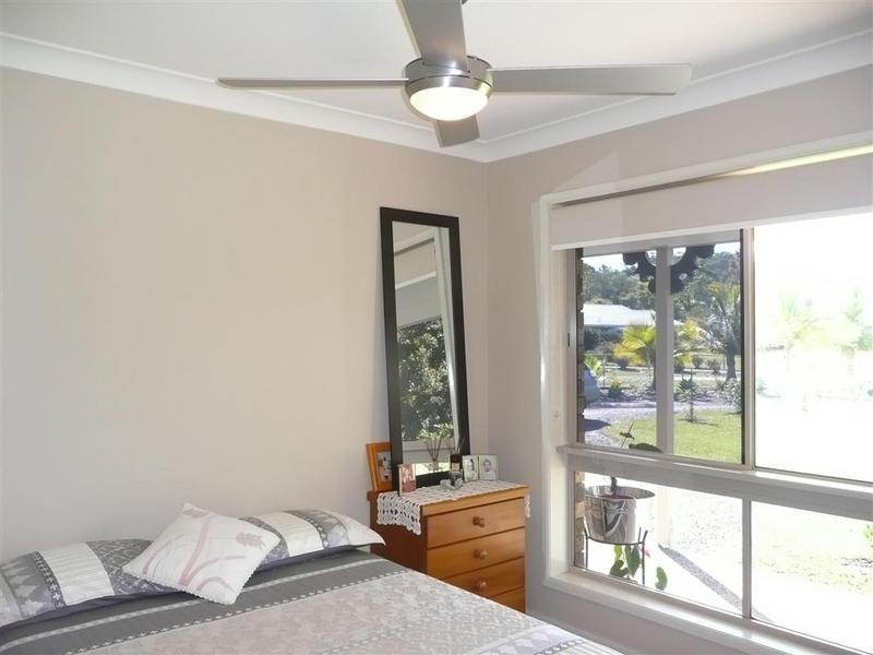 24 Tibrogargan Drive, Beerburrum QLD 4517