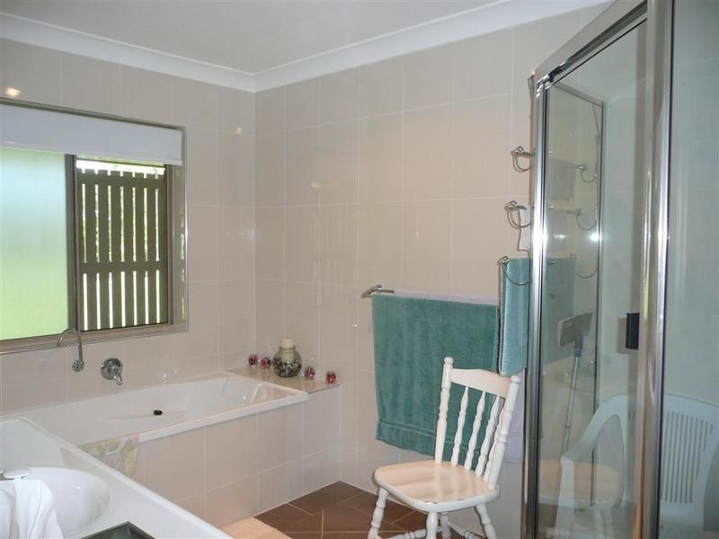 24 Tibrogargan Drive, Beerburrum QLD 4517