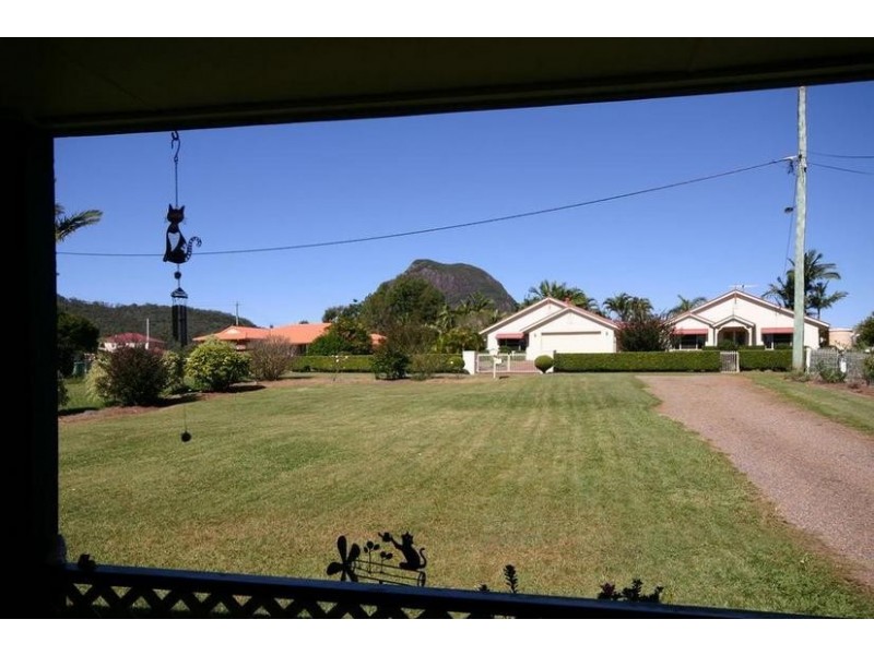 5 Crestwood Road, Glass House Mountains QLD 4518