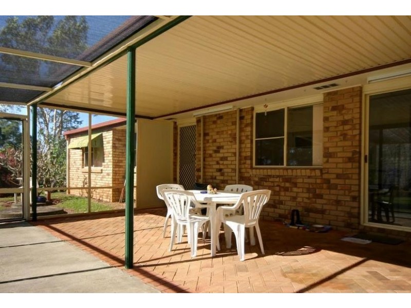 5 Crestwood Road, Glass House Mountains QLD 4518