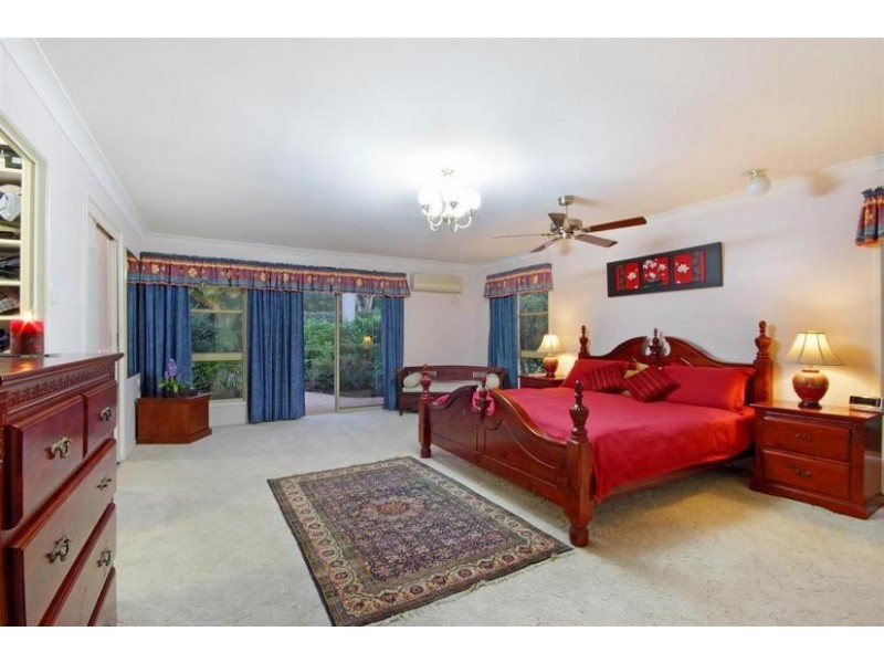 17 Fig Tree Drive, Beerwah QLD 4519